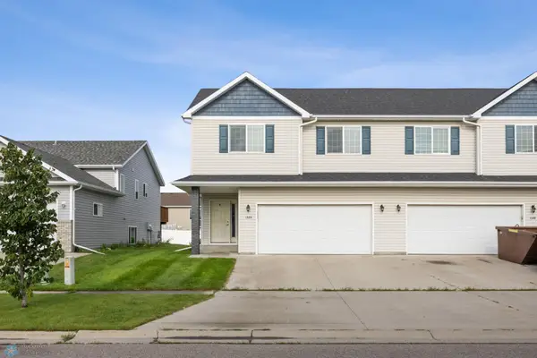 1324 4th Street Nw, West Fargo, ND 58078