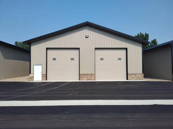 7826 unit 8 County Rd 42 Ne, Alexandria, MN 56308