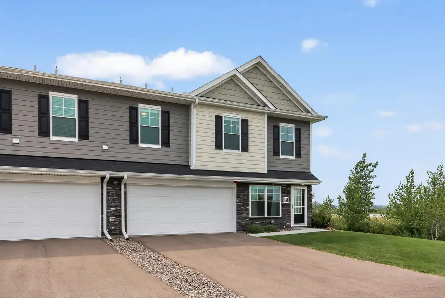 11010 Yalta Street Ne #E, Blaine, MN 55449 - Image #2