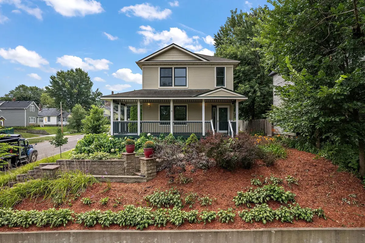 517 Bidwell Street, Saint Paul, MN 55107 - #1