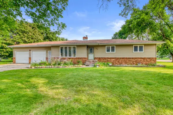 805 6th Avenue Se, Barnesville, MN 56514