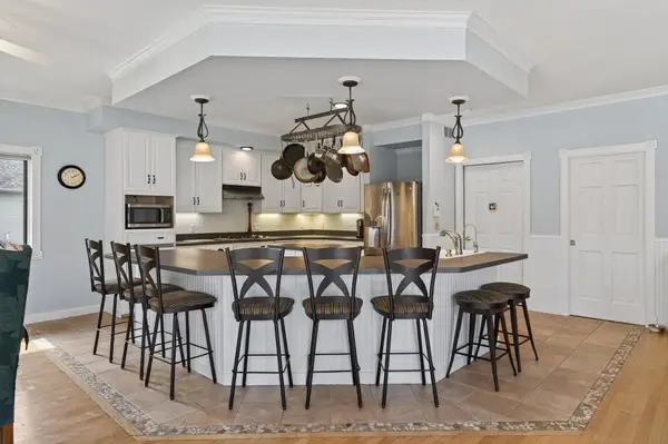 6090 Babcock Trail, Inver Grove Heights, MN 55077