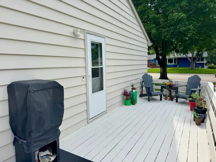 705 S 12th Street, Olivia, MN 56277 - #3