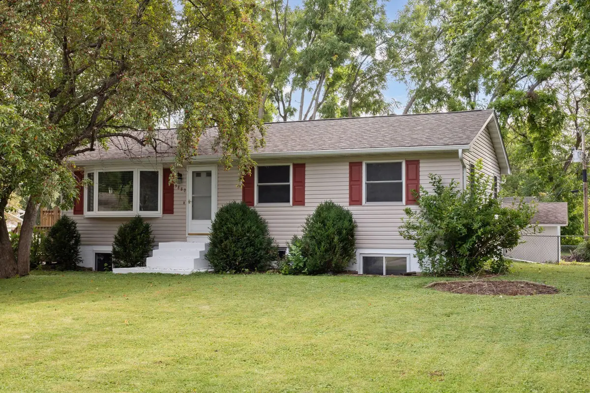 9880 Cottonwood Lane N, Maple Grove, MN 55369 - #1