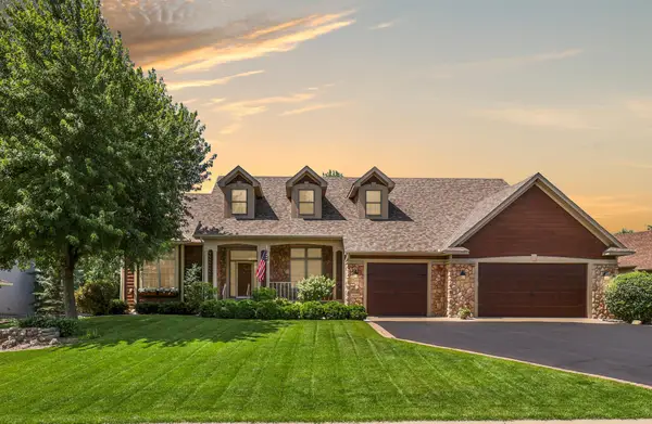 19081 Inndale Drive, Lakeville, MN 55044