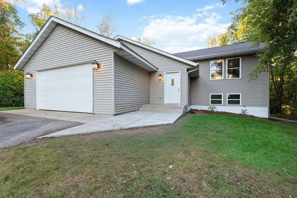 31185 Hillside Pass, Pequot Lakes, MN 56472