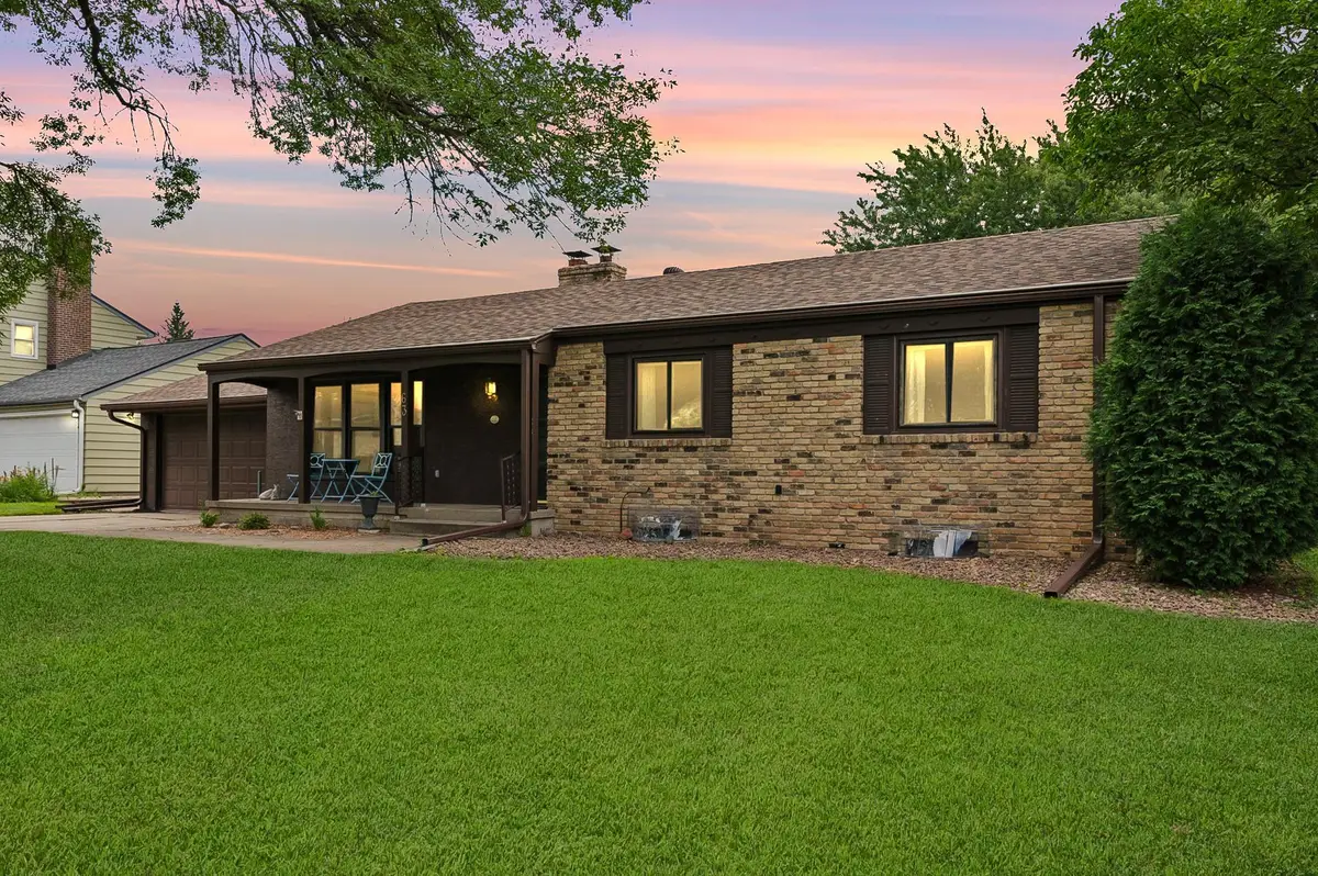 63 Langer Circle, West Saint Paul, MN 55118 - Image #1