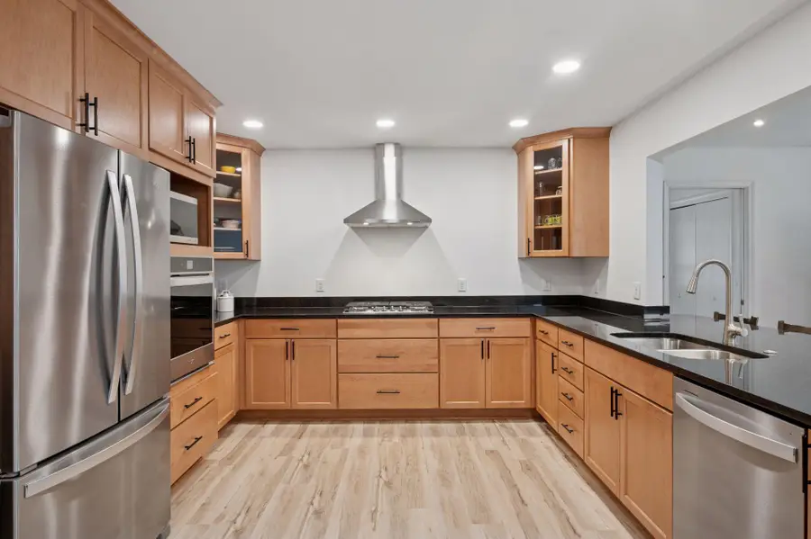 63 Langer Circle, West Saint Paul, MN 55118 - Image #3