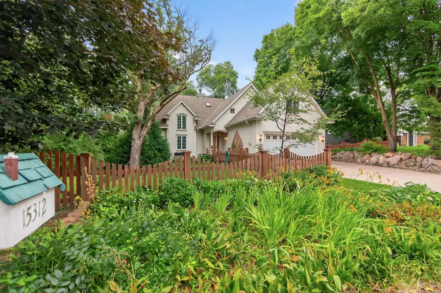 15312 Mckenzie Boulevard, Minnetonka, MN 55345 - Image #3