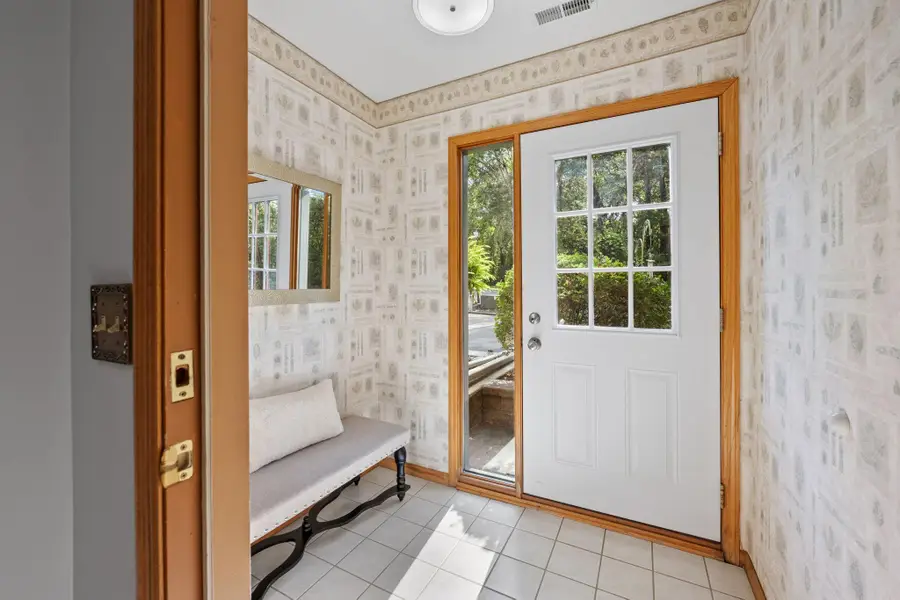 55 Garden Drive, Burnsville, MN 55337 - Image #3