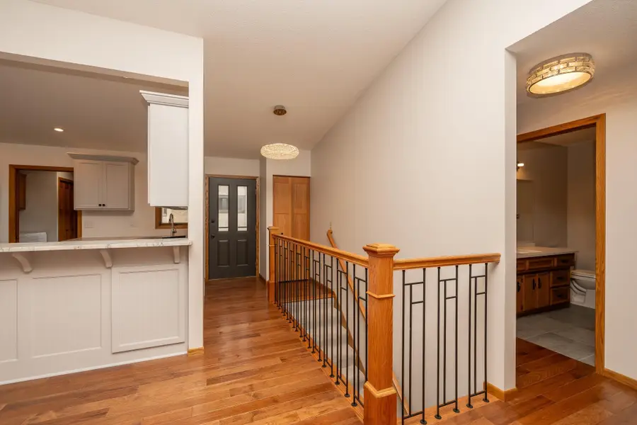 1813 6th Avenue W, Shakopee, MN 55379 - Image #3