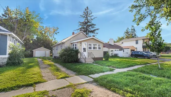 908 2nd Street Sw, Willmar, MN 56201