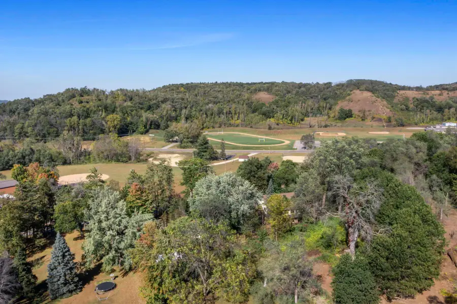 2345 S Oak Drive, Red Wing, MN 55066 - Image #2