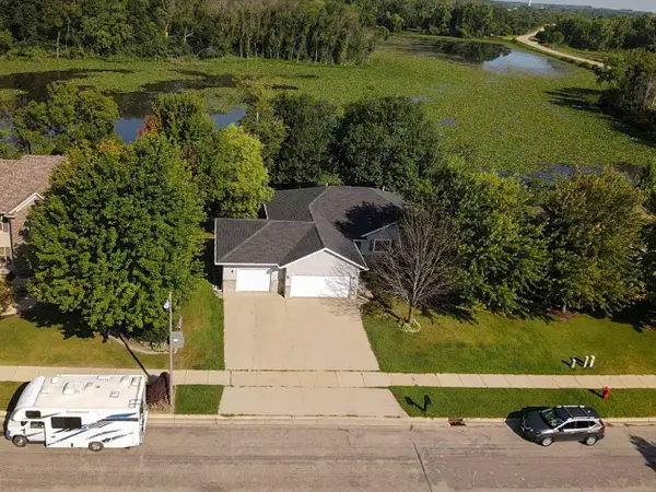 3102 8th Avenue Nw, Faribault, MN 55021