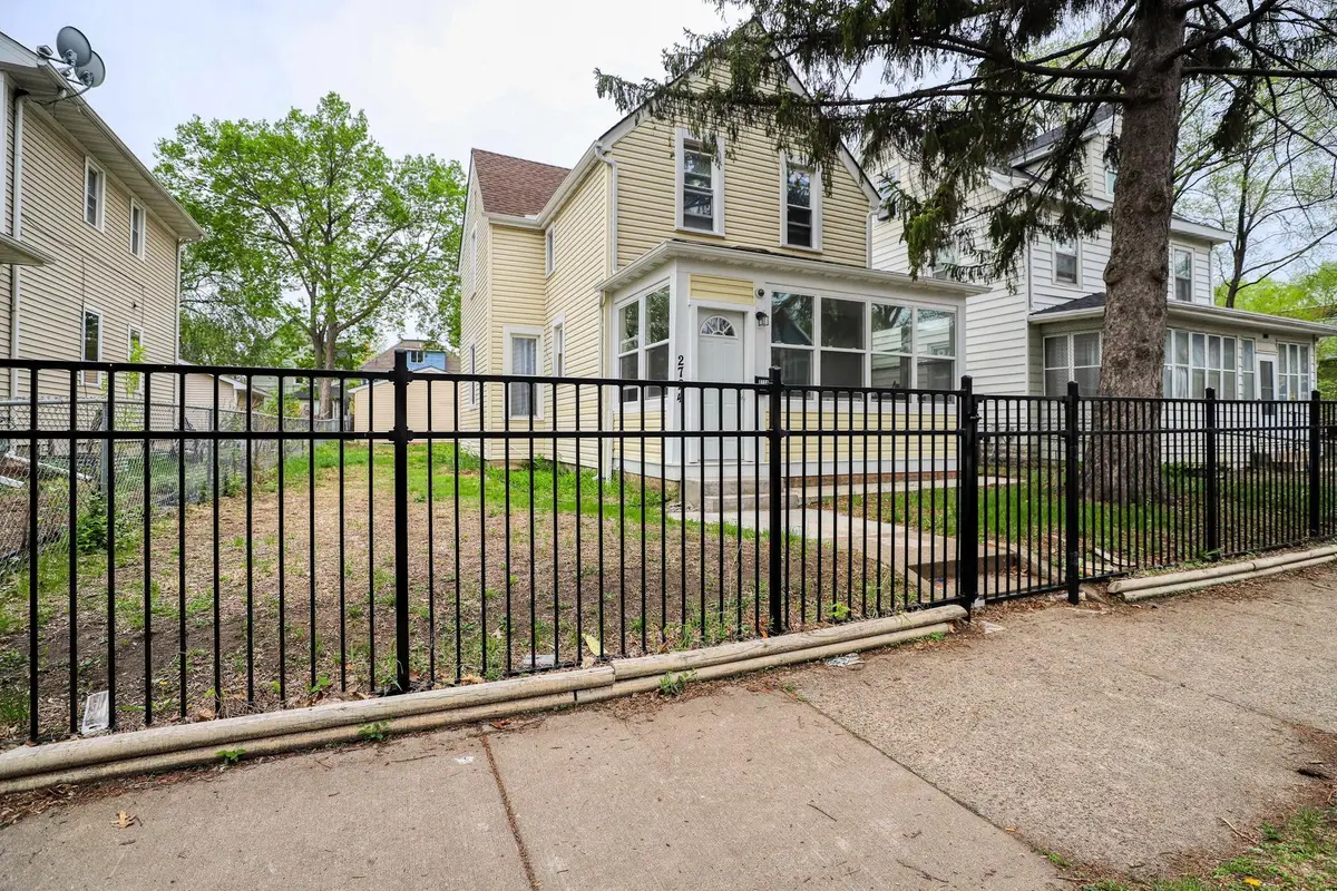 2724 16th Avenue S, Minneapolis, MN 55407 - Image #1