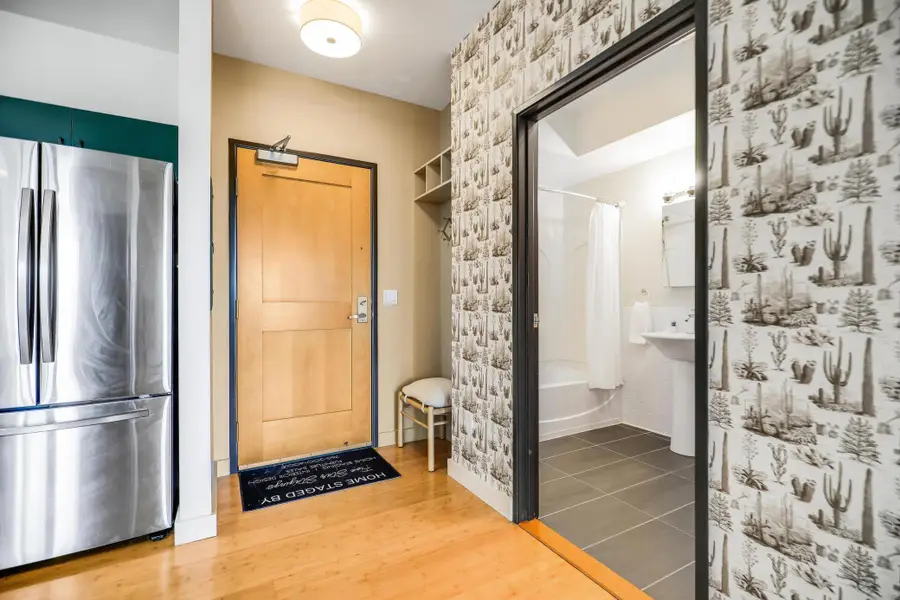 10 E 26th Street #202, Minneapolis, MN 55404 - Image #2