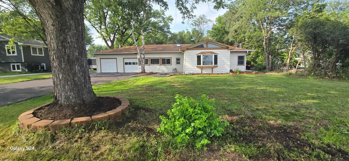 10162 93rd Avenue N, Maple Grove, MN 55369 - Image #1