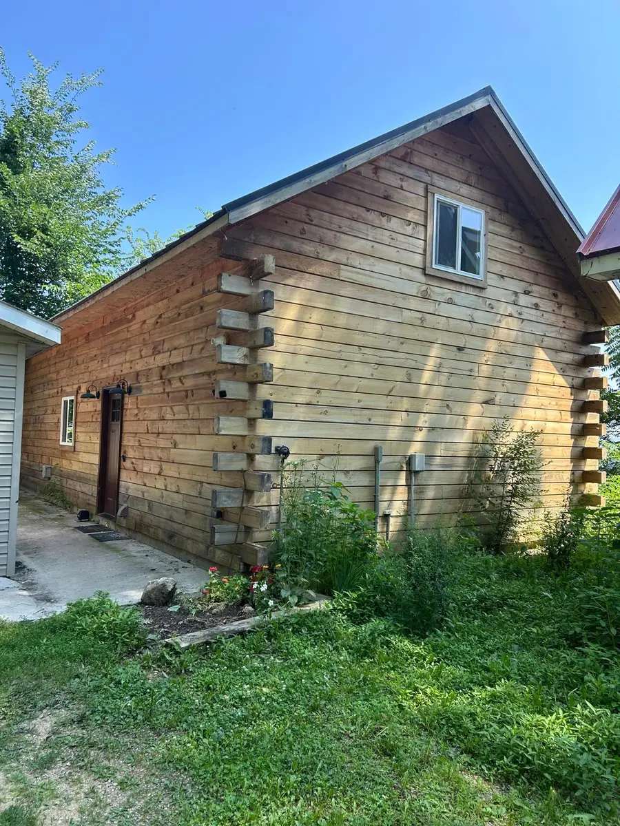 911 Mississippi Lane, Brownsville, MN 55919 - Image #3