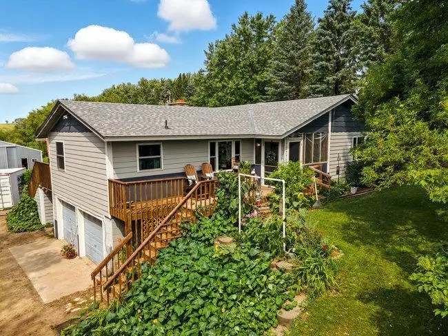9320 Elmore Ave, Lonsdale, MN 55046 - #2