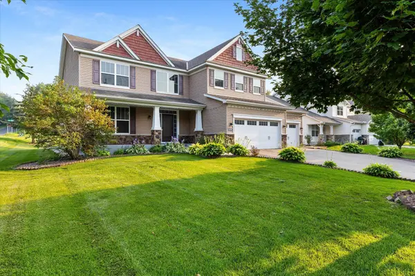 8490 Moraine Circle, Shakopee, MN 55379