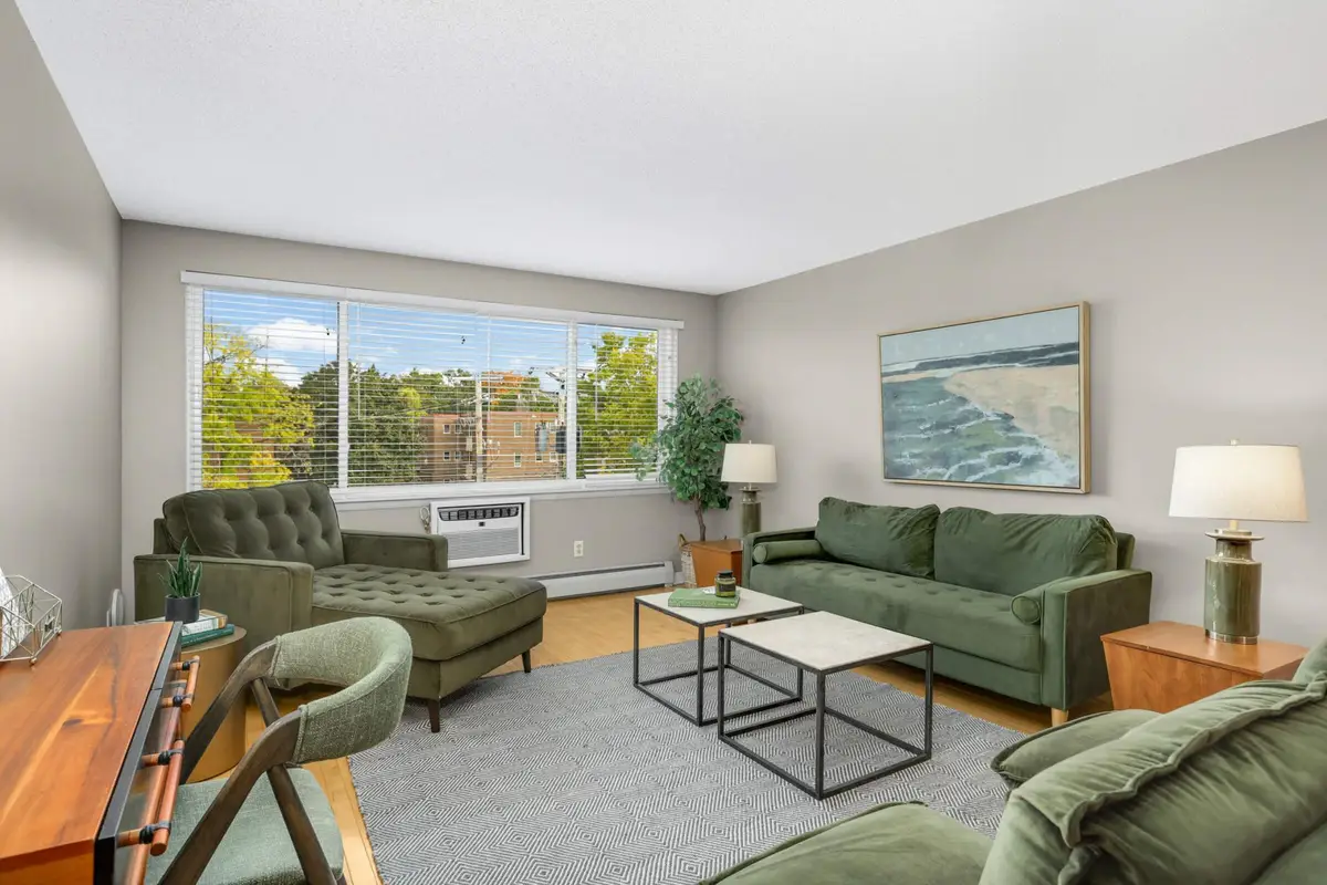 2700 W 44th Street #401, Minneapolis, MN 55410 - Image #1