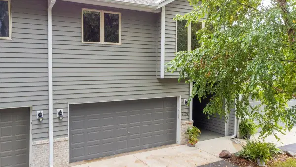 2004 Lincoln Street S, Northfield, MN 55057