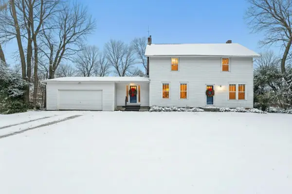 19225 Belview Trail, Faribault, MN 55021