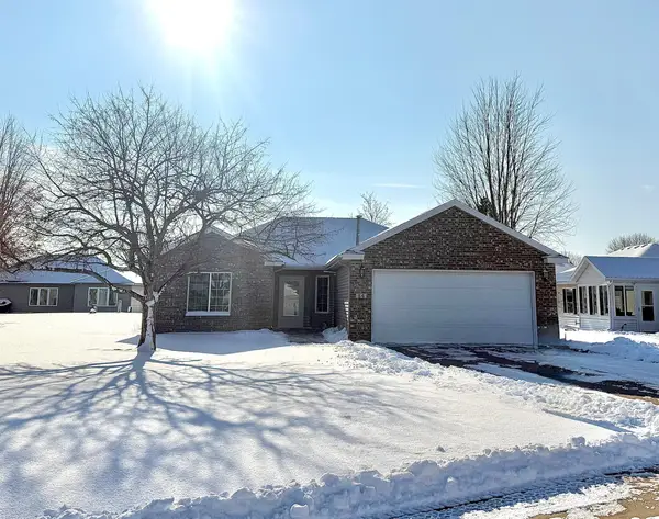 84 Willow Creek Drive, Waite Park, MN 56387