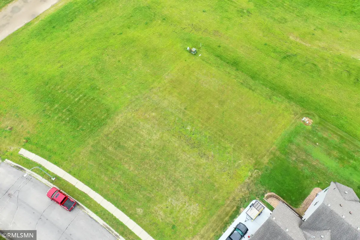 348 Cedar Trails Drive, Le Sueur, MN 56058 - Image #1