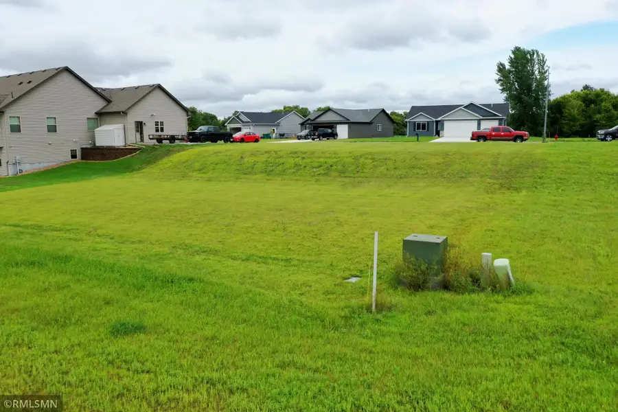 348 Cedar Trails Drive, Le Sueur, MN 56058 - Image #2