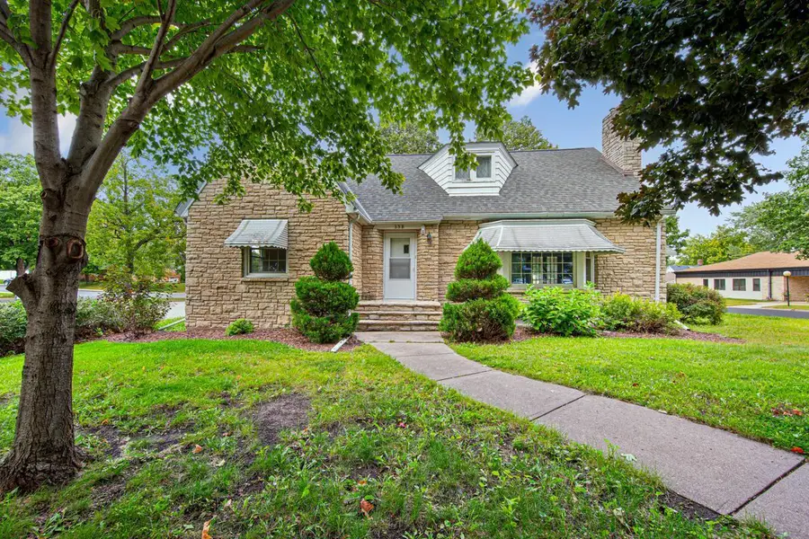 358 4th Street, Gaylord, MN 55334 - #2