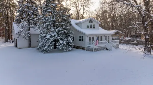 209 Park Avenue W, Hackensack, MN 56452