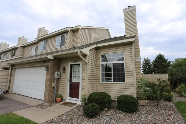 13230 Meadowood Trail Nw, Coon Rapids, MN 55448