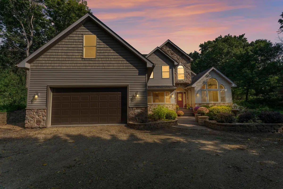 2317 Arlington Avenue E, Saint Paul, MN 55119 - #1