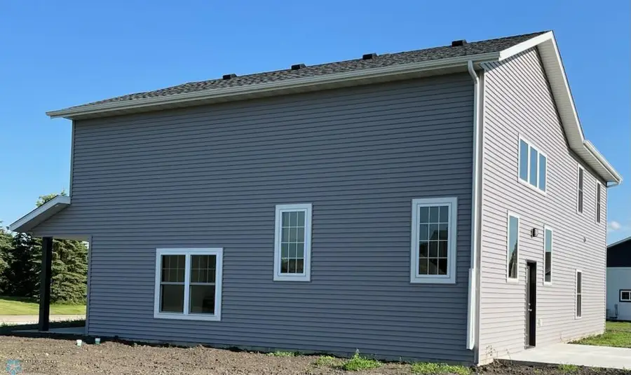 1204 Lincoln, Lisbon, ND 58054 - #3