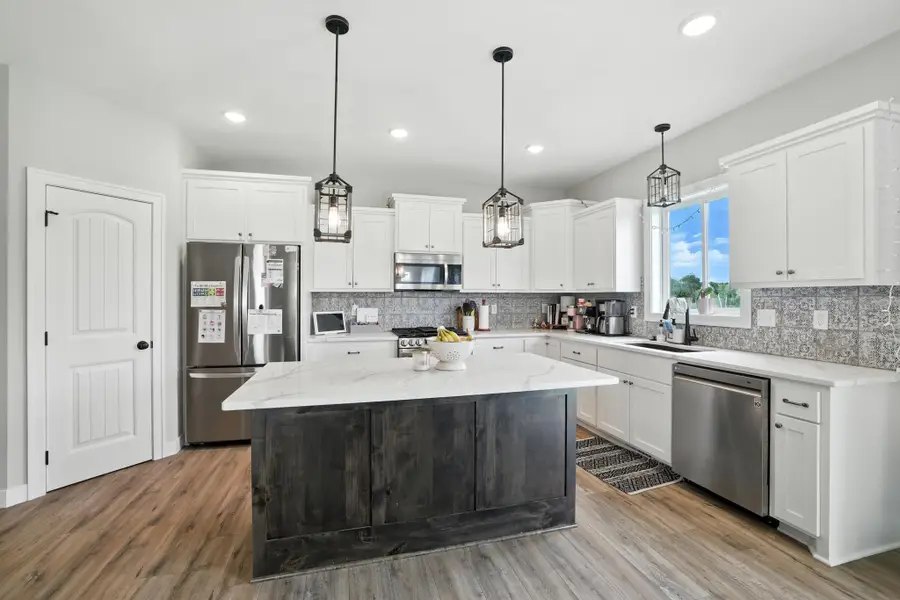 25686 Euclid Avenue, Wyoming, MN 55092 - #2