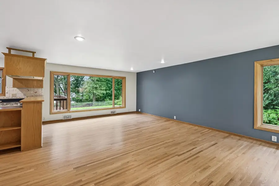 3672 Rustic Place, Saint Paul, MN 55126 - Image #3