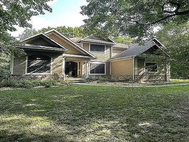 58754 415th Avenue, Mazeppa, MN 55956 - Image #1