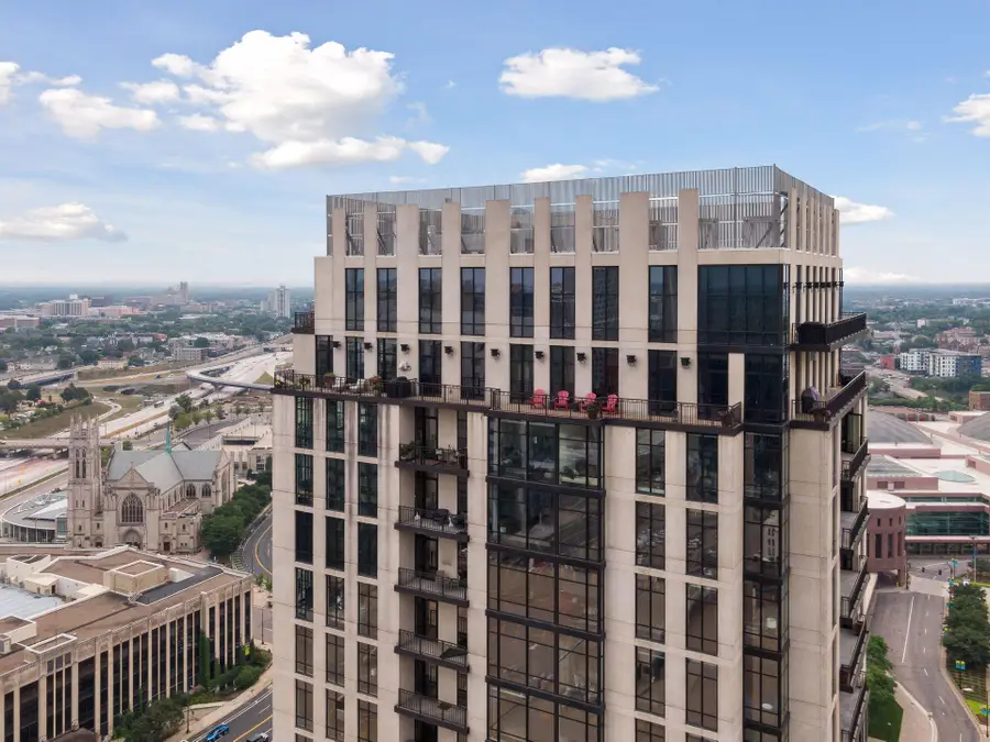 201 S 11th Street #2500, Minneapolis, MN 55403 - Image #2