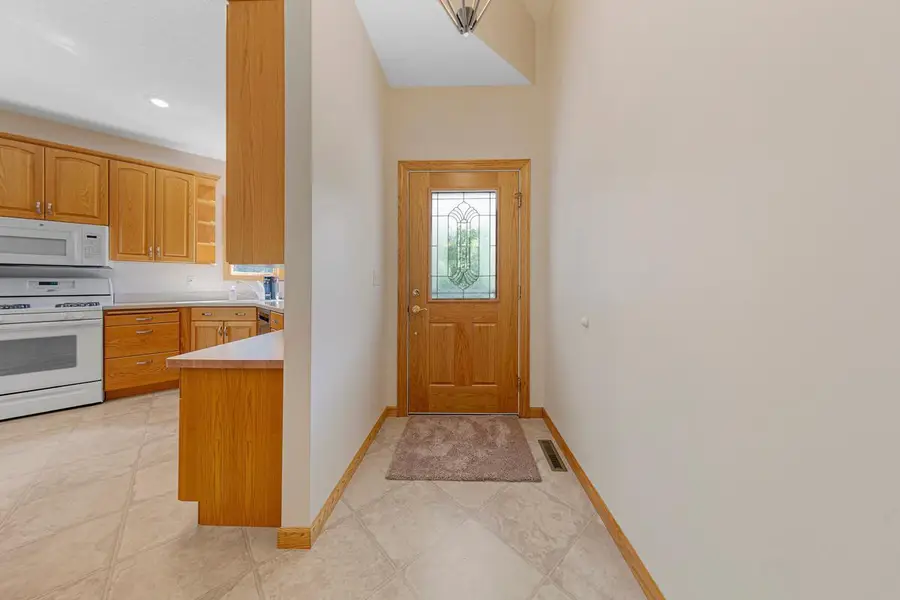 2065 Raspberry Ridge Place Ne, Owatonna, MN 55060 - Image #3