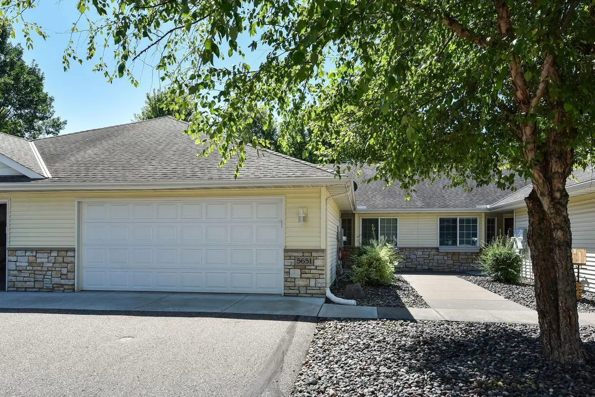 5651 Lambert Avenue Ne, Albertville, MN 55301 - Image #1