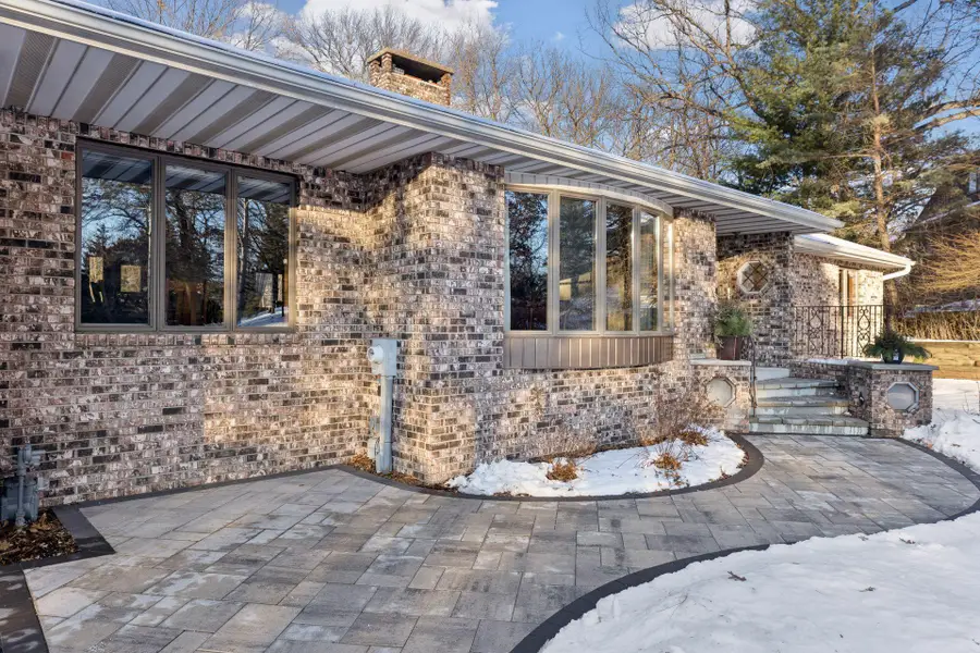 2320 Timber Trail E, Saint Paul, MN 55119 - #3