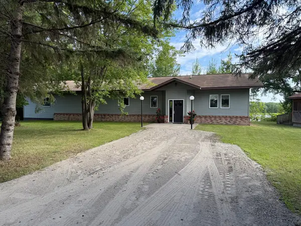 1682 State Highway 11 Se, Baudette, MN 56623