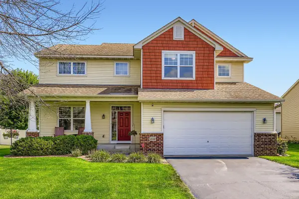 2113 Sandhill Drive, Shakopee, MN 55379