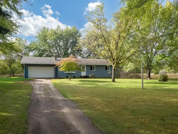 3010 256th Avenue Nw, Isanti, MN 55040
