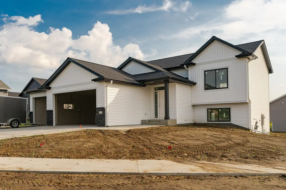 1727 4th Street Ne, Byron, MN 55920 - #1