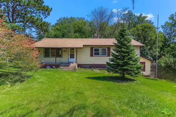 2872 Jackson Street, Little Canada, MN 55117