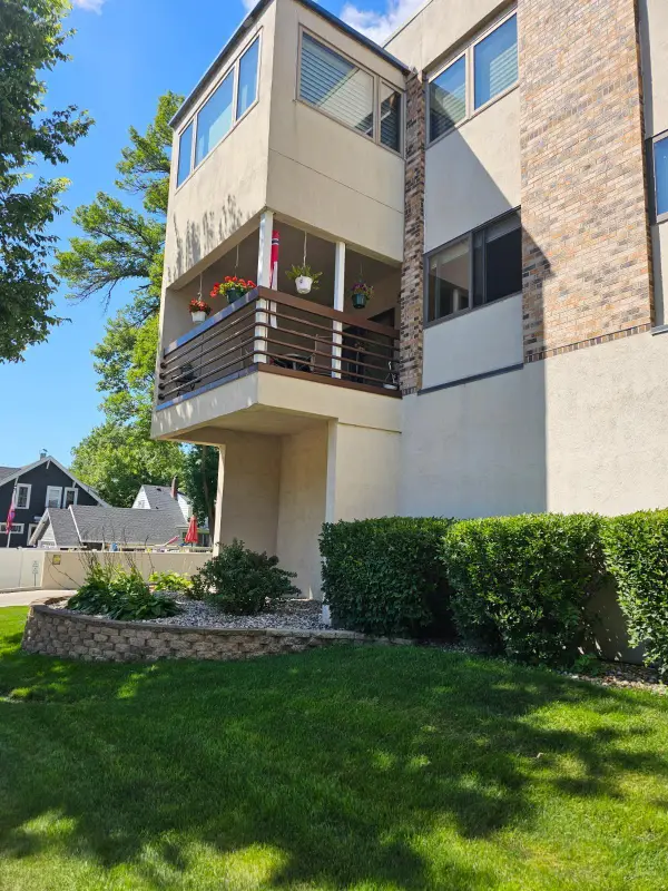 520 5th Street Sw #219, Willmar, MN 56201