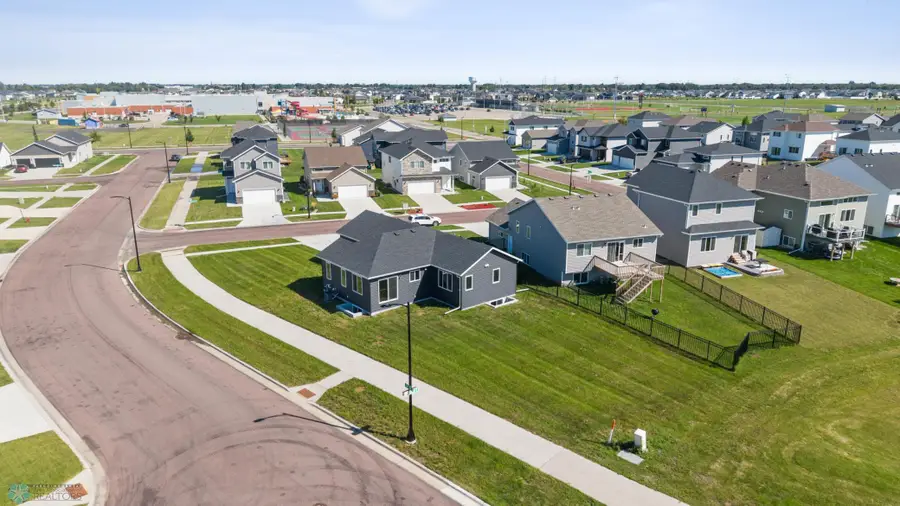 2280 Griffin Drive S, Fargo, ND 58104 - Image #3