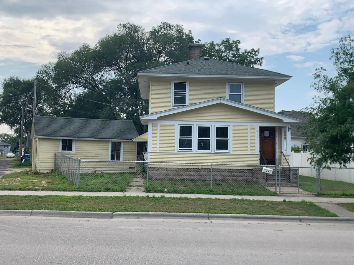 511 Sioux Street, Winona, MN 55987 - #1